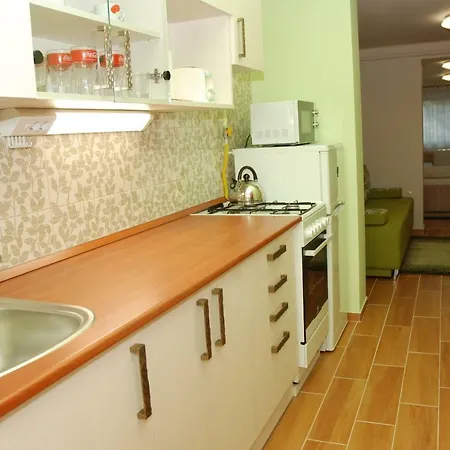 Tuecsoek Apartman
